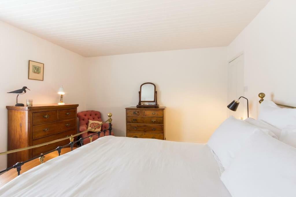 Picturesque Seaside Cottage Next To Viking Bay - Broadstairs Extérieur photo