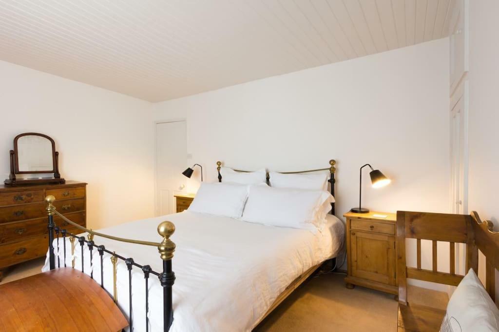 Picturesque Seaside Cottage Next To Viking Bay - Broadstairs Extérieur photo